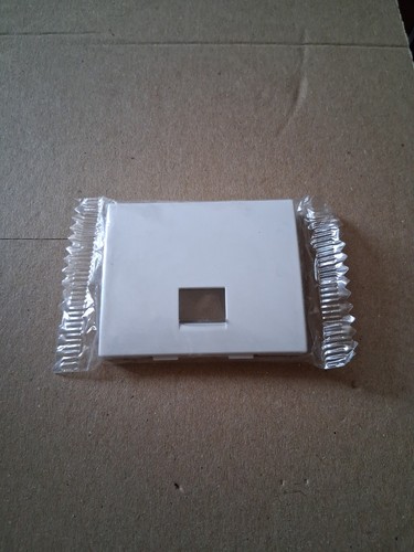 Doigt blanc prise internet - doigt,