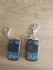 Télécommande pour portail somfy remplace N2RTS NS4RTS. Neuves.  2 télécommandes