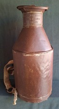 Ancien Bidon De Lait Et D'Eau
