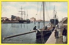 cpa 14 - COURSEULLES sur MER (Calvados) Le BASSIN à FLOT Marin Voilier Bateaux