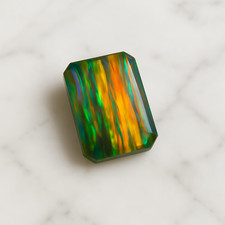 Opale Boulder coupe émeraude