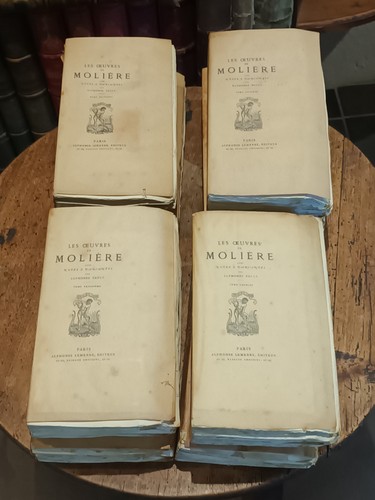 Livre relier molière - à,