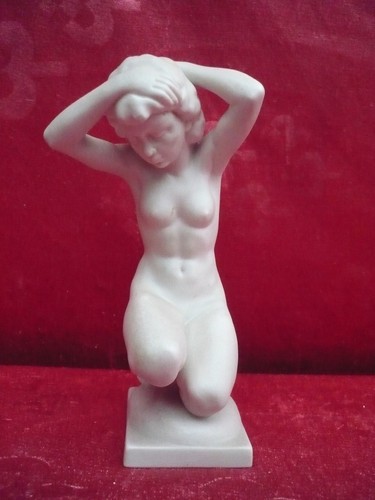 Figurine porcelaine - en,