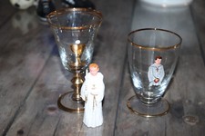 Deux anciens verres , souvenir