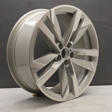 SKODA KAMIQ 18" URSA Monte