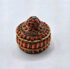 Petite boîte à bétel laiton