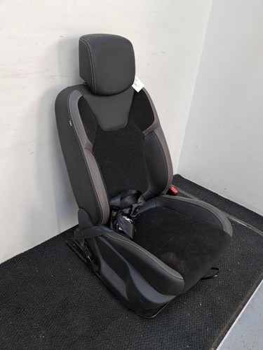 Siege avant droit renault clio - siege,