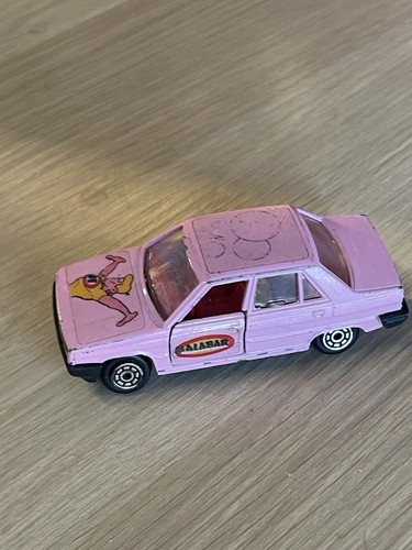 Voiture miniature renault - miniature,