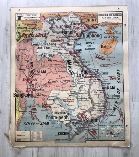 Carte scolaire ancienne