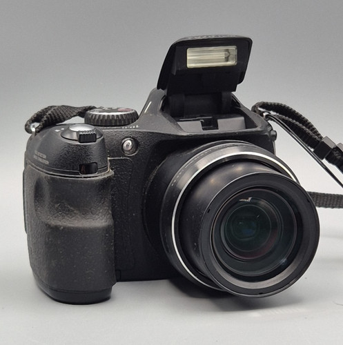 Fujifilm finepix s2000 - finepix, hd
