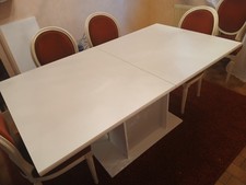table de salle à avec