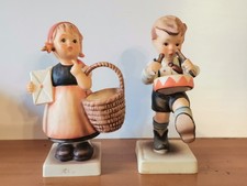 Fillette au panier et garçon au tambour porcelaine allemande Goebel Hummel