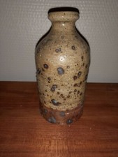 PETITE BOUTEILLE EN GRÈS 