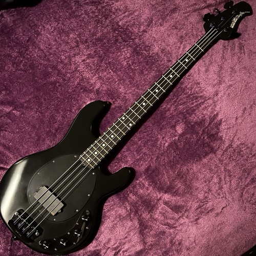 Music man stingray - man, slo