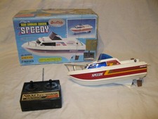 Vintage 1985 Ancien BATEAU R/C