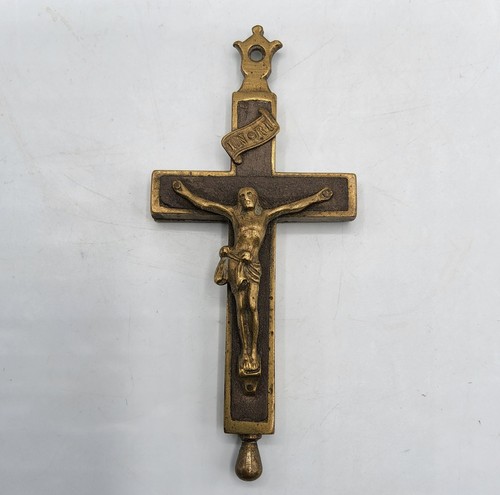 Croix pectorale reliquaire - , à