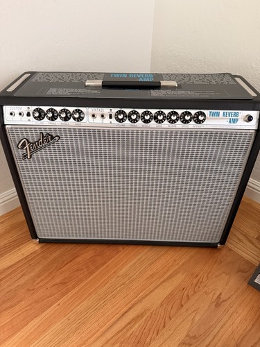 Fender custom twin - ’68,