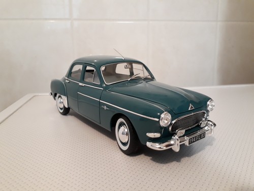 Renault frégate sevigne - frégate,