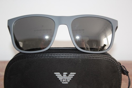 Neuf lunettes de soleil - lunettes,