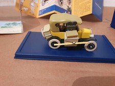 Diorama  TINTIN au Congo avec