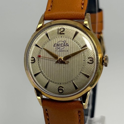 Montre remontage manuel - à,