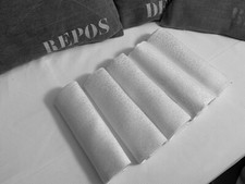 Linge Ancien 5 Serviettes En Damassé DE Soie A Broder