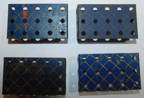 Plaques rebords bleu or - 4, a