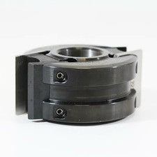 Tête droite avec limites CMT