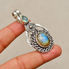 Pendentif bijoux fait main en