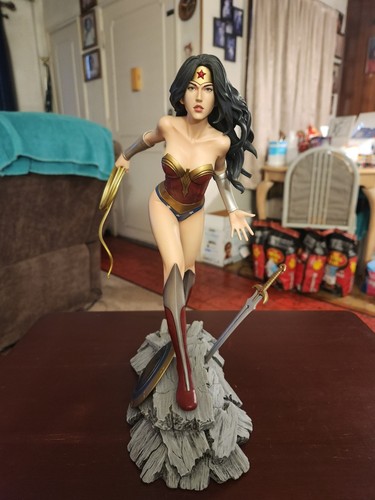 Yamato wonder woman variant - yamato,