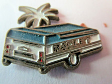 PIN'S VINTAGE  CAMPING   /    REMORQUE   RACLET     /     RARE