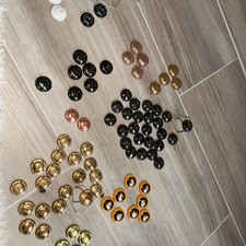 Capsule Muselet champagne Ruinart Dom Pérignon Moet Bollinger Laurent Perrier