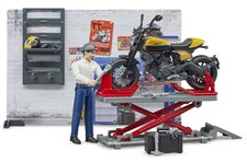 Bruder mécanicien avec moto - mécanicien,