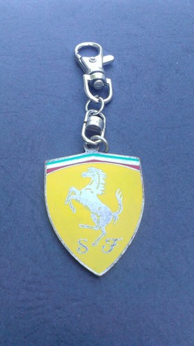 Porte cle ferrari - porte, emaille