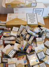 VIDE LOT PAQUET de CIGARETTES MARLBORO LIGHT SUISSE ALLEMAGNE winston CARTOUCHE