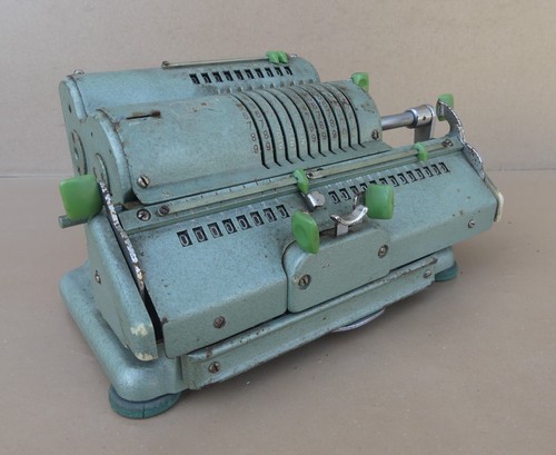 Ancienne machine calculer - machine, à