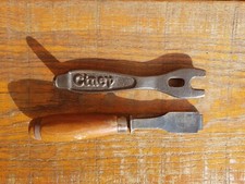 Clé poêle ancienne Chaudière Gaziniere cuisinière CINEY PEUGEOT ancien fourneau