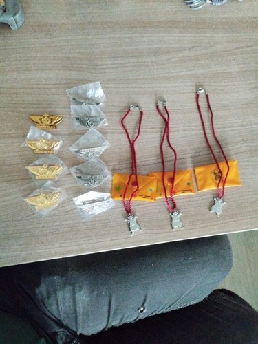 Lot broche pendentif air - lot, et