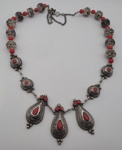Collier ethnique ancien - collier,