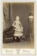 Trinquart, Paris, fillette en