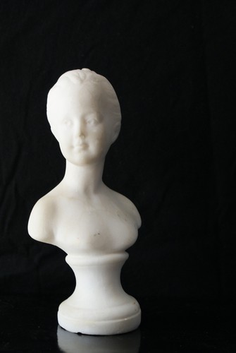 Buste femme marbre blanc - buste,