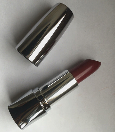 Rouge lèvres pierre - lÈvres,