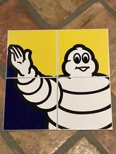 Anciens carreaux de céramique