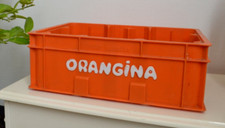 Belle caisse en PVC orange ORANGINA Fabrication ALLIBERT - France)