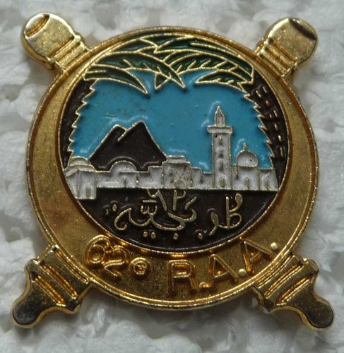 Pin militaire 62 - militaire,