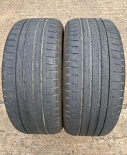Pneus D'Été 225/50 R17 98Y