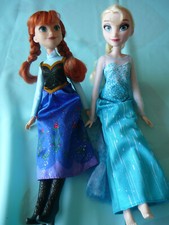 2 POUPEES DISNEY  -ELSA -ANNA