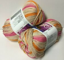  2 pelotes de laine/ 100g /