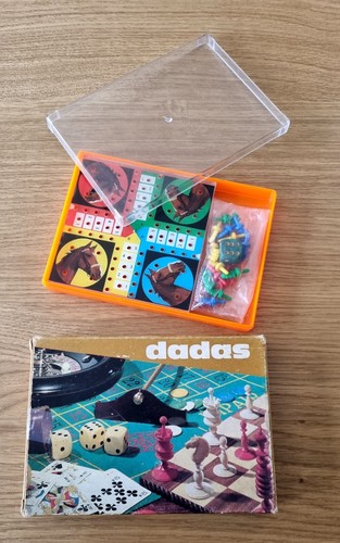 Ancien jeu société - de,