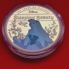 Médaille - Sleeping beauty Disney - dorure à l'or fin 24 carats qualité BE neuve